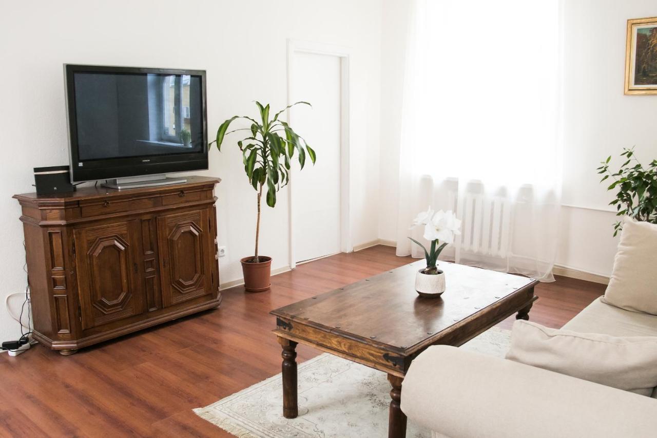 Vintage Style Spacious Apartment Клайпеда Екстериор снимка